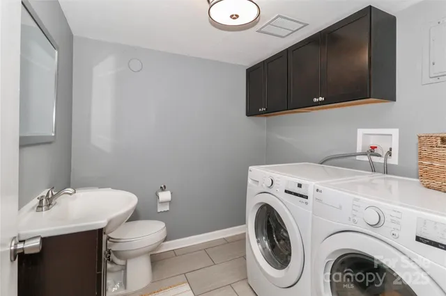 $500,000 | 4236 Folkston Drive, Charlotte, NC 28205