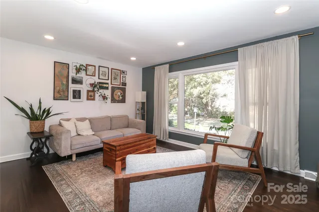 $500,000 | 4236 Folkston Drive, Charlotte, NC 28205