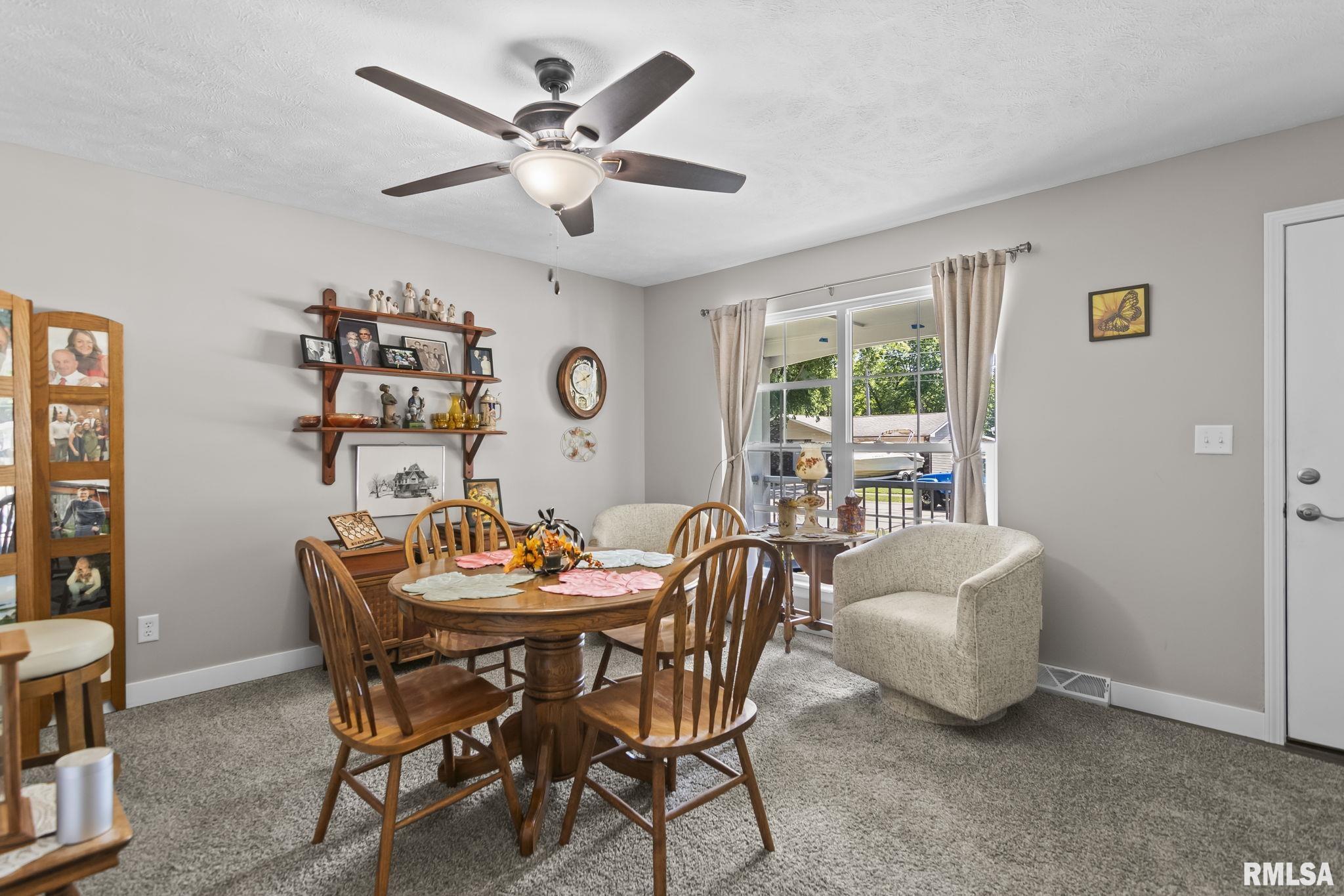 101 West Hawkeye Way Springfield, IL 62707 - Photo 16 of 35