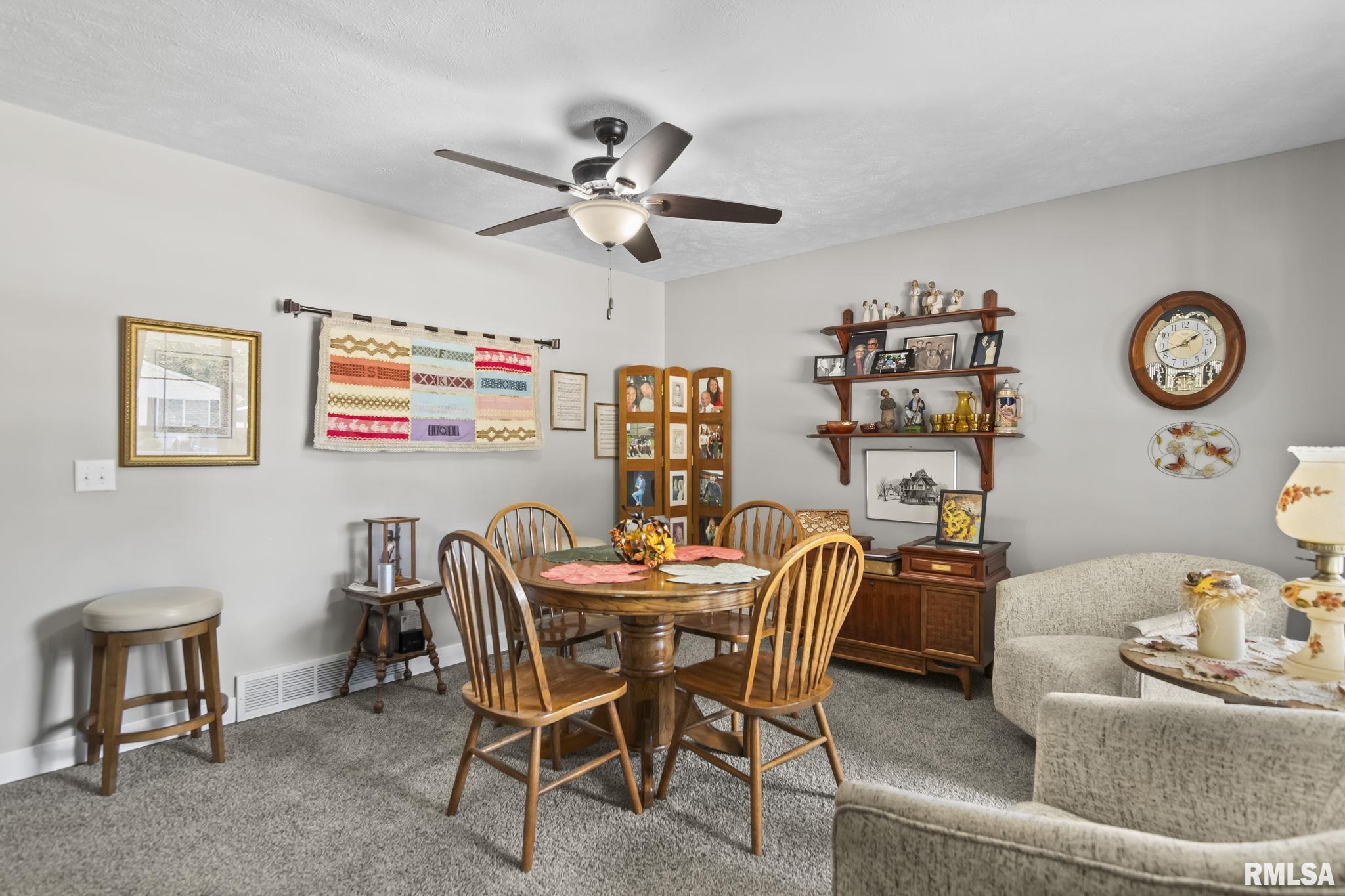 101 West Hawkeye Way Springfield, IL 62707 - Photo 17 of 35