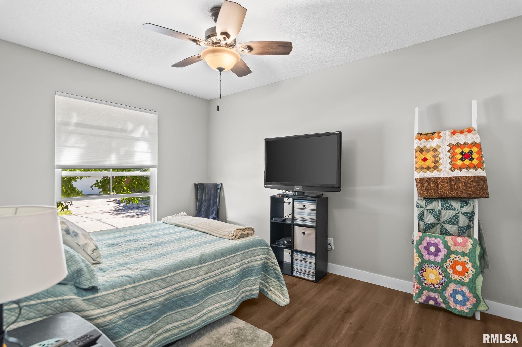 101 West Hawkeye Way Springfield, IL 62707 - Photo 25 of 35