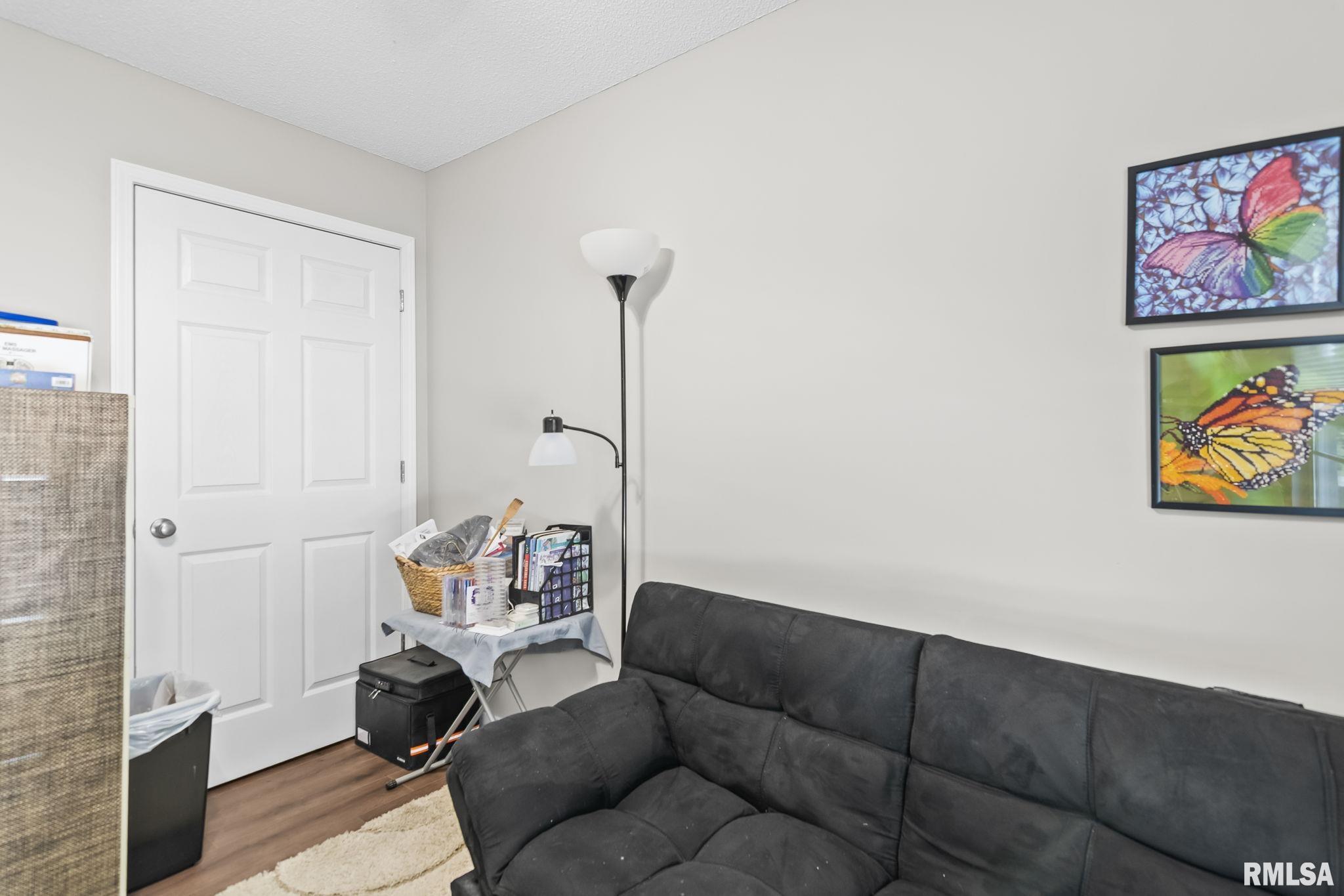 101 West Hawkeye Way Springfield, IL 62707 - Photo 27 of 35