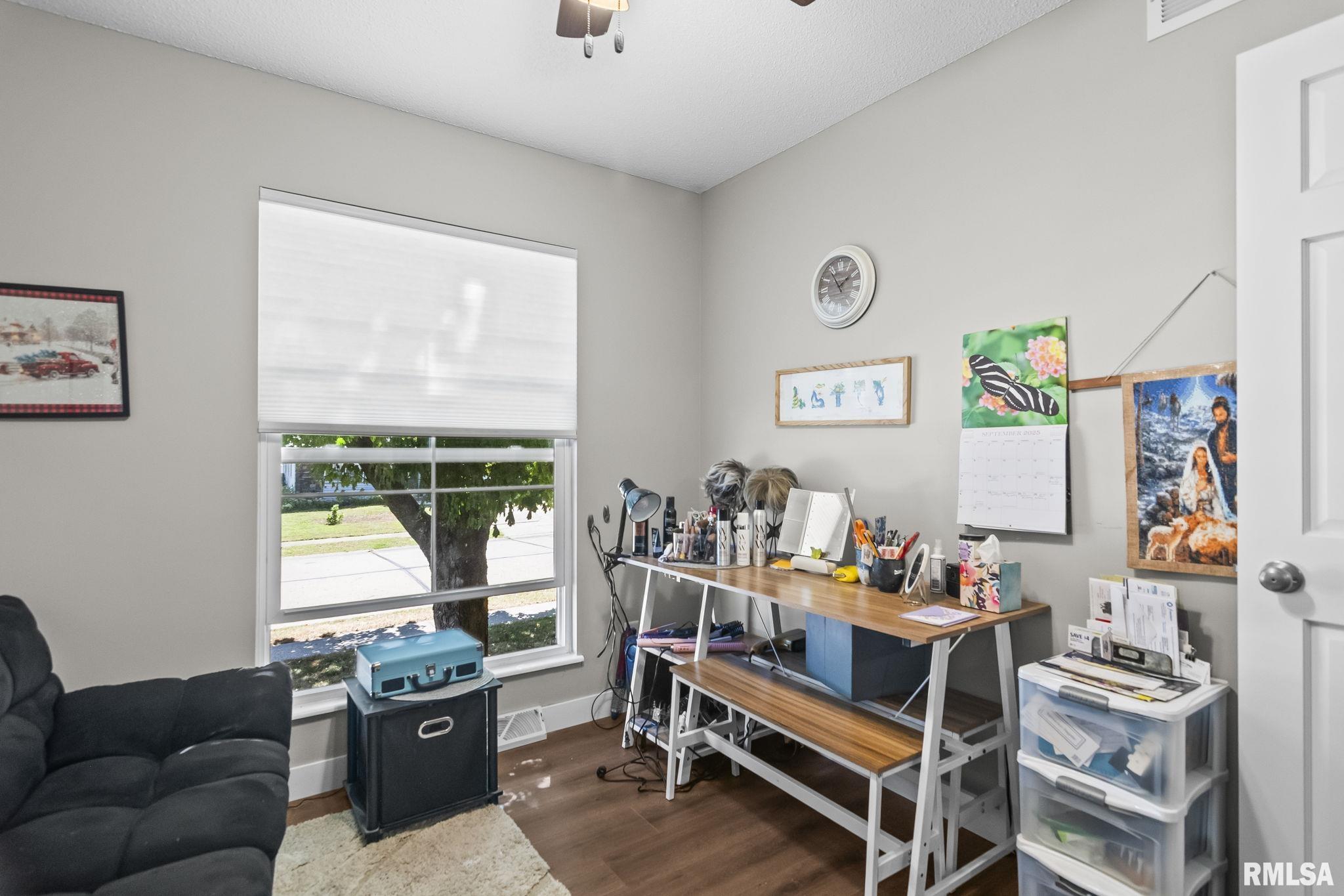 101 West Hawkeye Way Springfield, IL 62707 - Photo 29 of 35