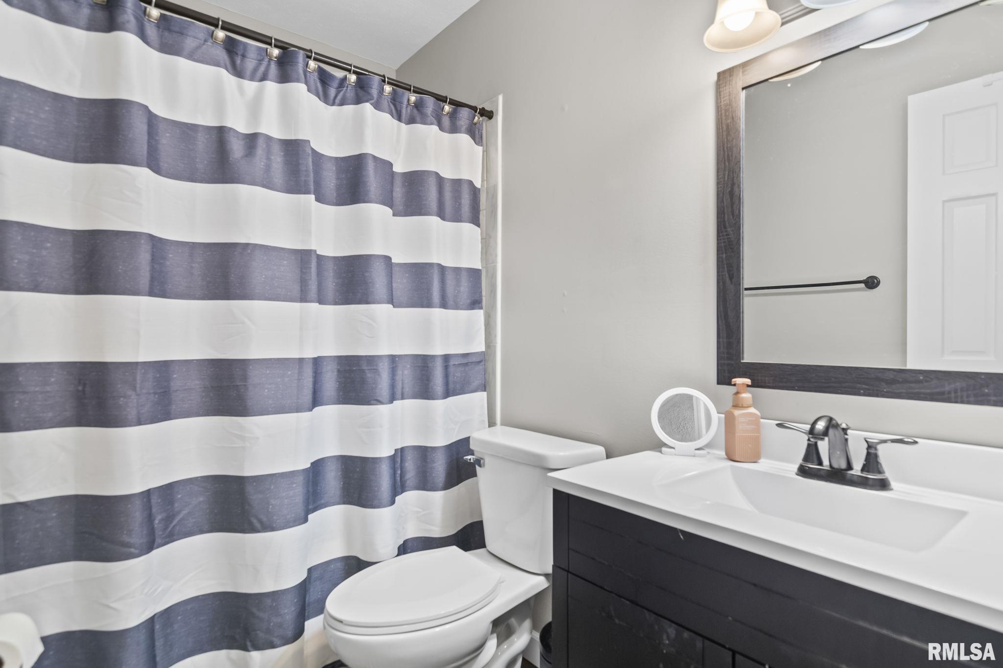 101 West Hawkeye Way Springfield, IL 62707 - Photo 30 of 35