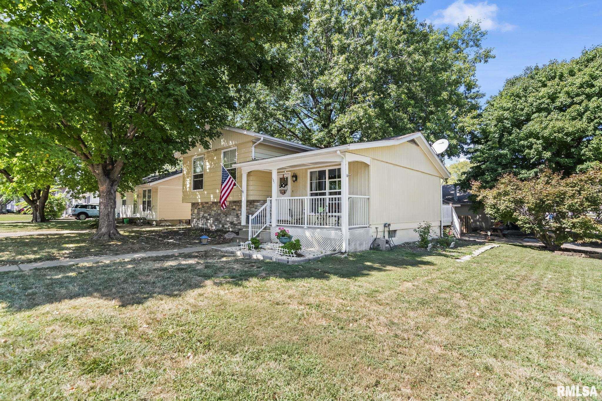 101 West Hawkeye Way Springfield, IL 62707 - Photo 4 of 35