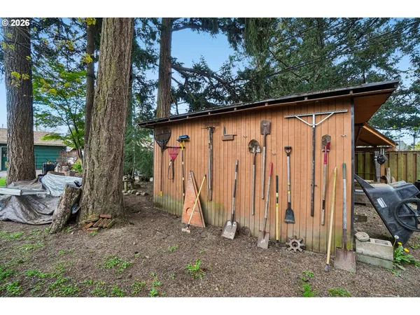 $425,000 | 907 Southeast 179th Avenue, Portland, OR 97233