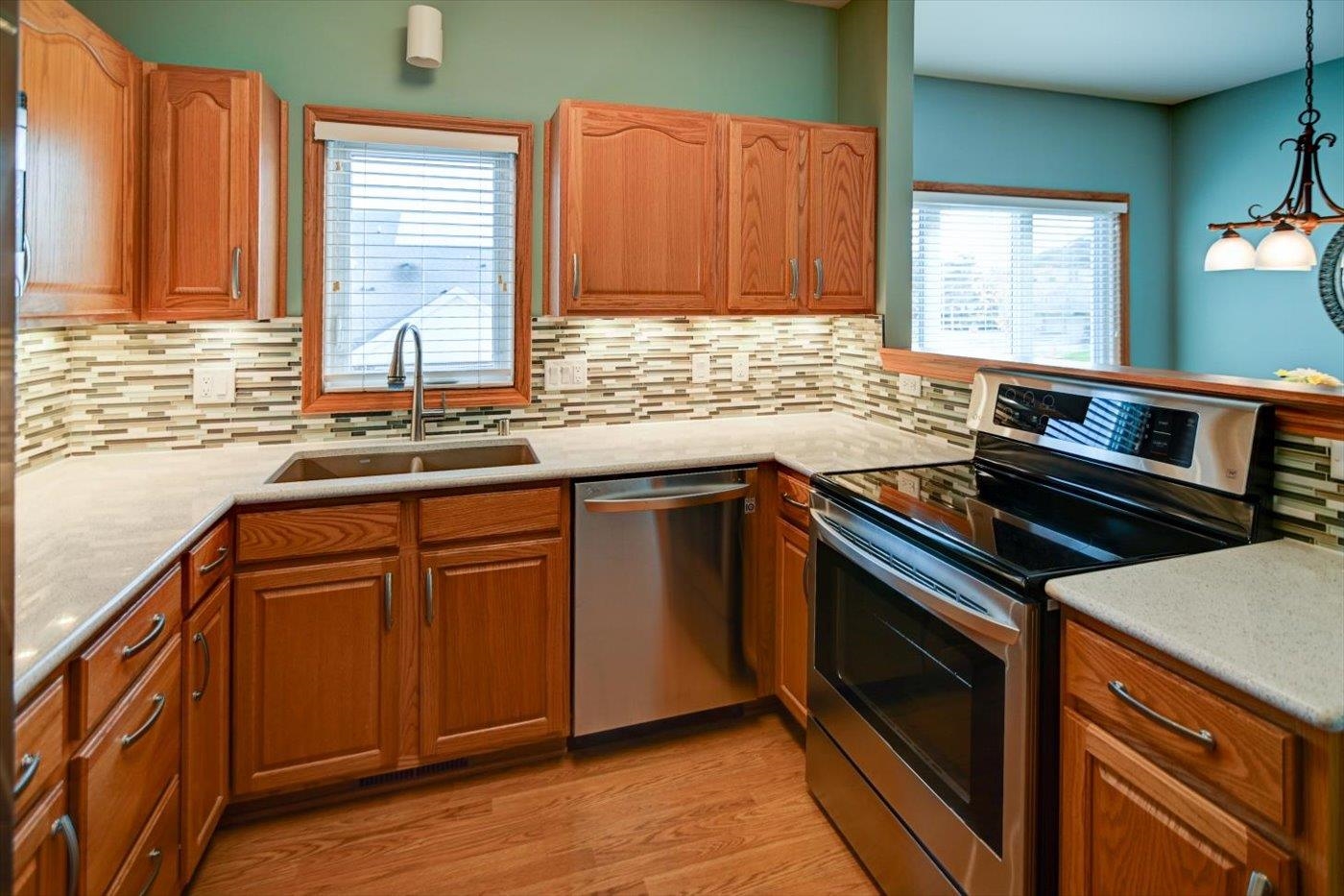 14 Springfield Court Madison, WI 53719 - Photo 9 of 52