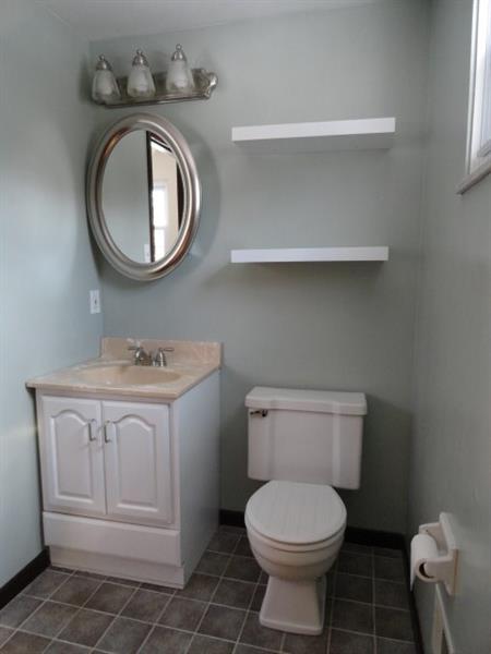 942 Hulton Road Verona, PA 15147 - Photo 7 of 22 Gallery Image 7