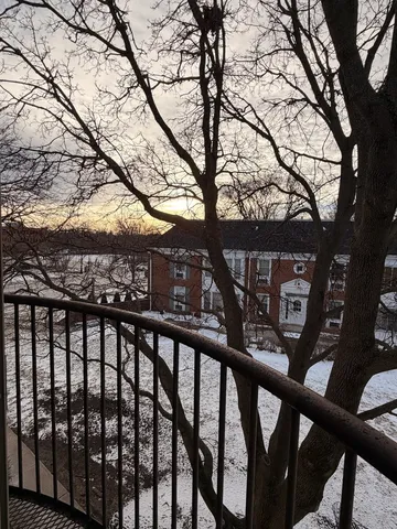 $1,400 | 1970 Cherry Lane, Unit 306, Northbrook, IL 60062