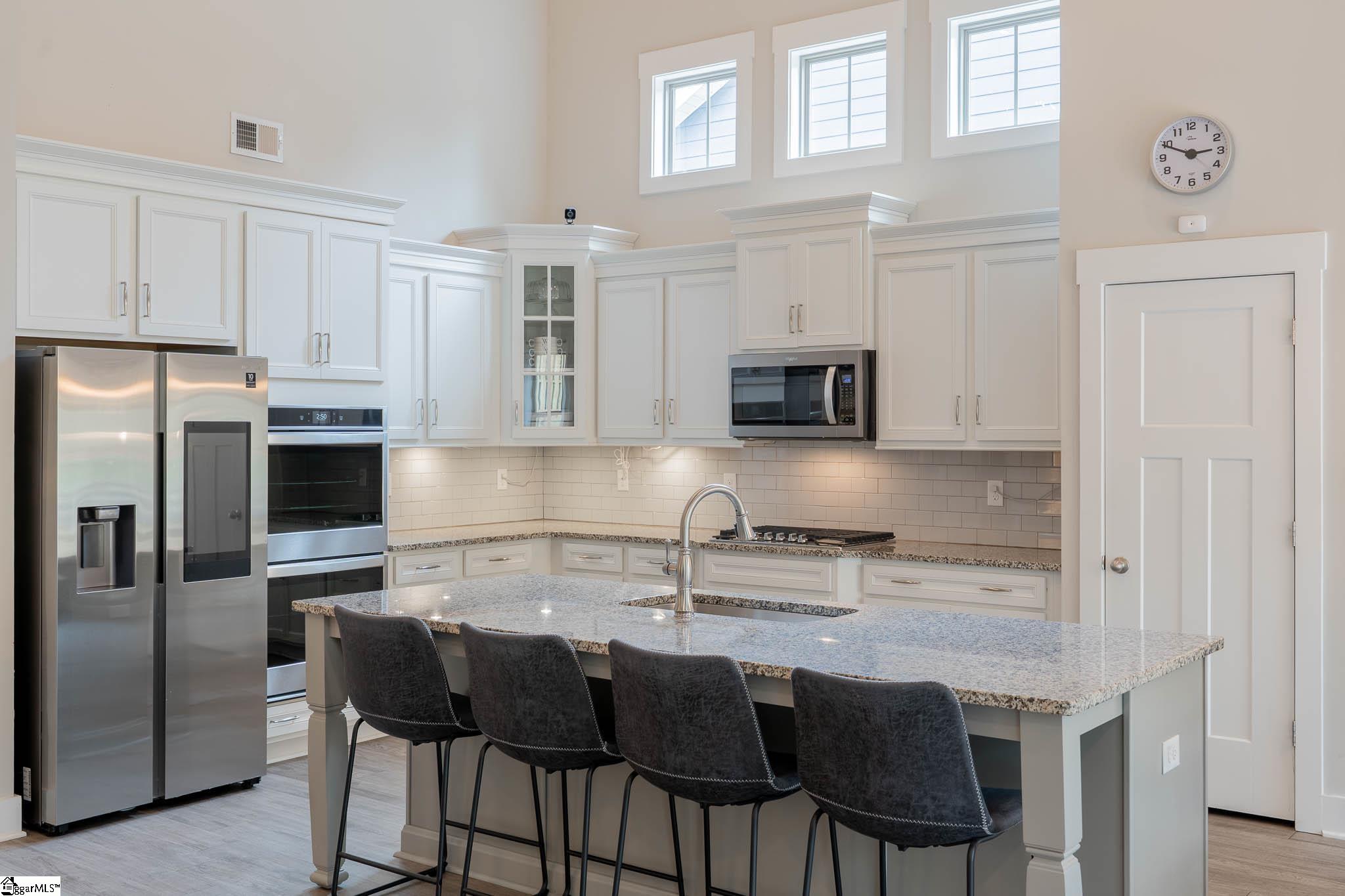 100 Ravencrest Court Simpsonville, SC 29680 - Photo 6 of 31