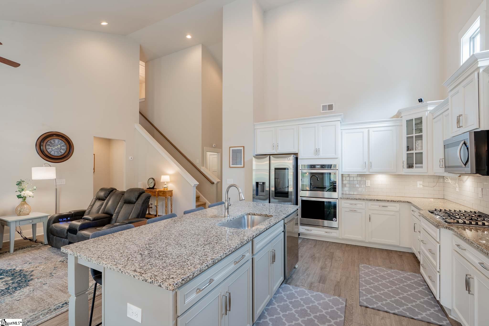 100 Ravencrest Court Simpsonville, SC 29680 - Photo 7 of 31