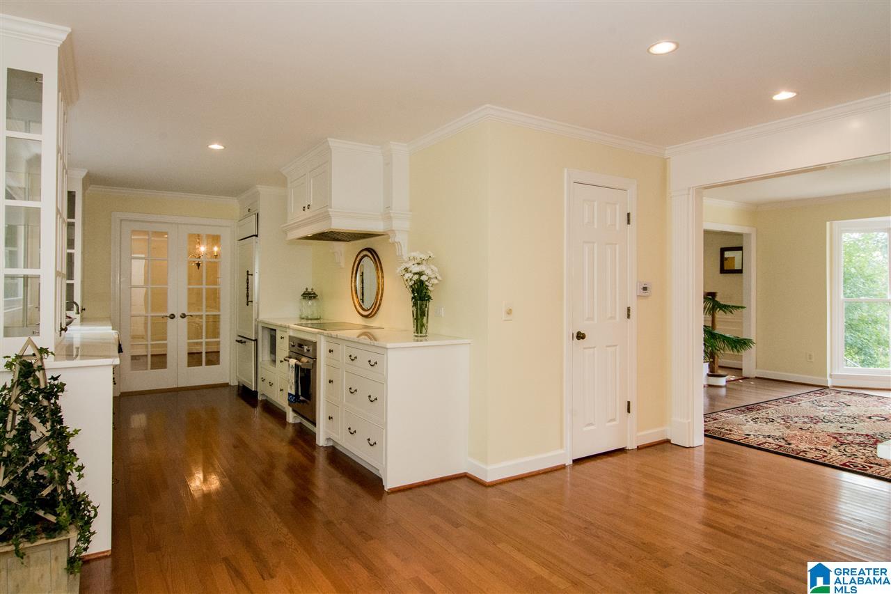 133 Skyline Circle Pelham, AL 35124 - Photo 12 of 50