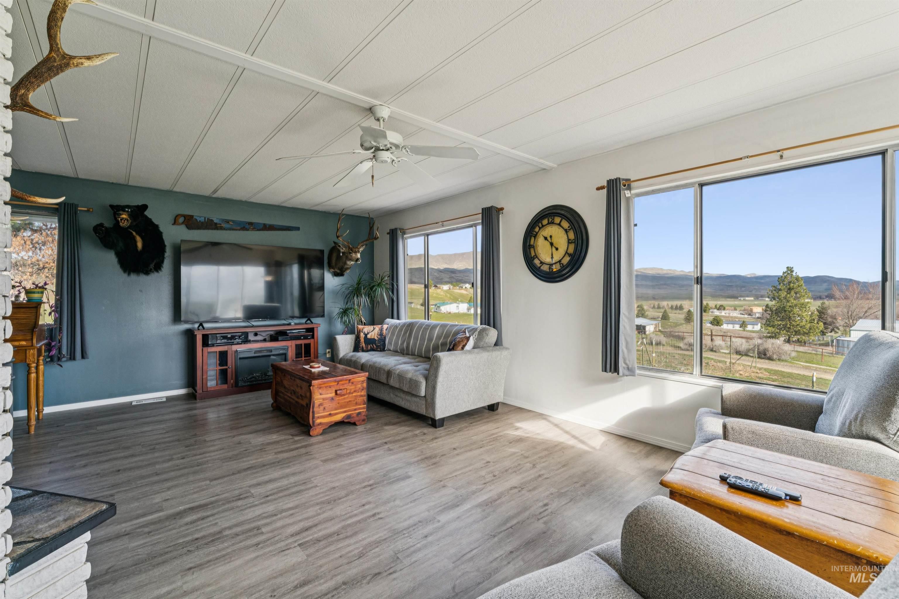 5315 Montour Road Emmett, ID 83617 - Photo 11 of 35