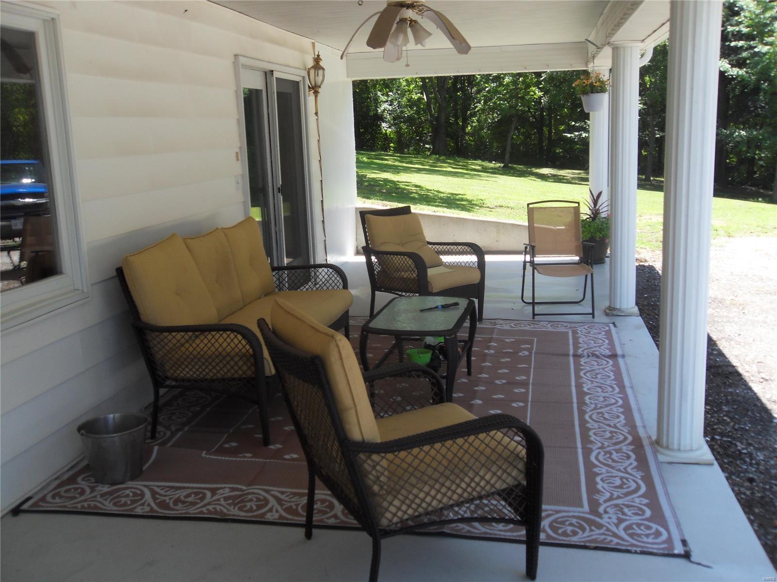 5975 Roots Road Ellis Grove, IL 62241 - Photo 3 of 27