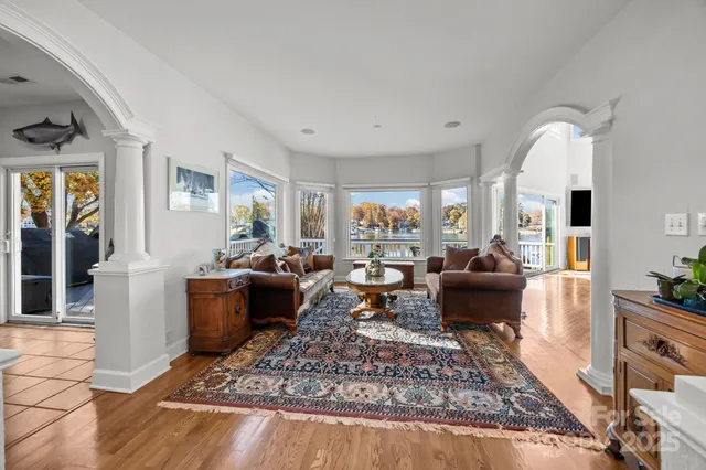$2,495,000 | 21307 Norman Shores Drive, Cornelius, NC 28031