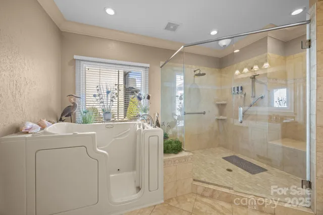 $2,495,000 | 21307 Norman Shores Drive, Cornelius, NC 28031