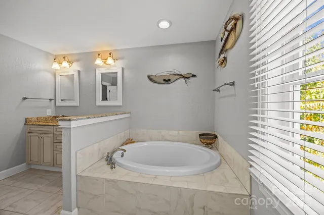 $2,495,000 | 21307 Norman Shores Drive, Cornelius, NC 28031