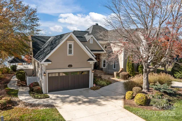 $2,495,000 | 21307 Norman Shores Drive, Cornelius, NC 28031