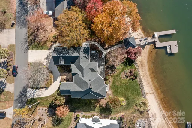 $2,495,000 | 21307 Norman Shores Drive, Cornelius, NC 28031