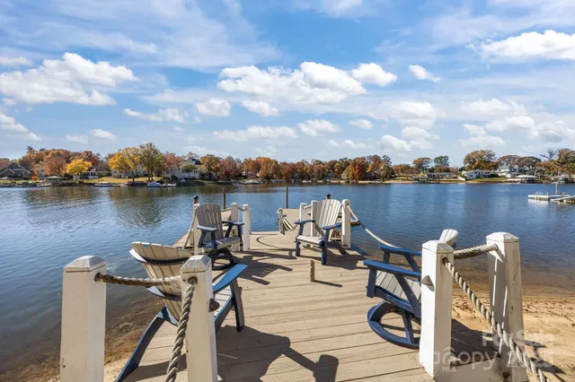 $2,495,000 | 21307 Norman Shores Drive, Cornelius, NC 28031