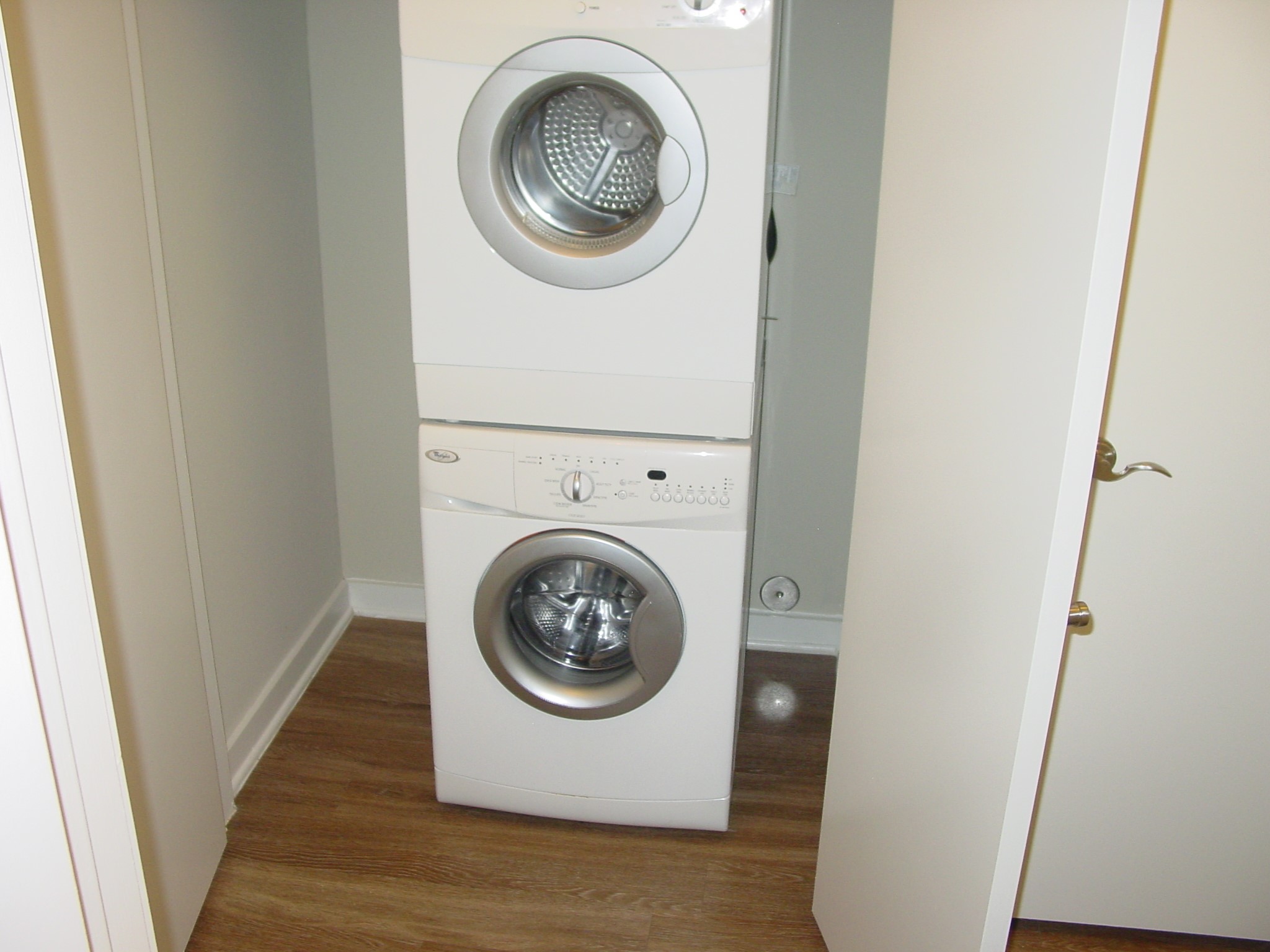 1900 Barton Springs Road, Unit 3003 Austin, TX 78704 - Photo 9 of 19 Washer and Dryer included