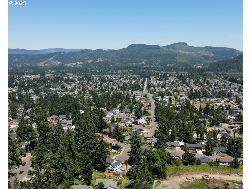 South 69th Place Springfield, OR 97478 - Photo 9 of 16 an aerial view of a town with couple of houses