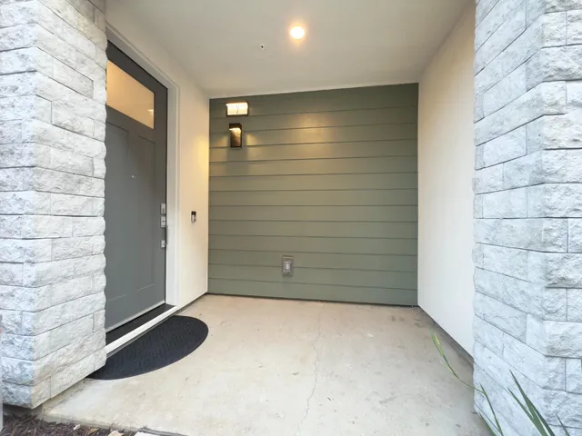 $5,000 | 1303 Besra Terrace, Unit 7, Sunnyvale, CA 94087