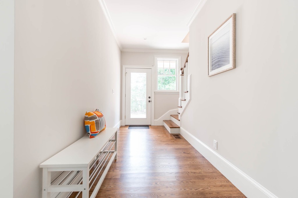37 Willard Road Weston, MA 02493 - Photo 17 of 30