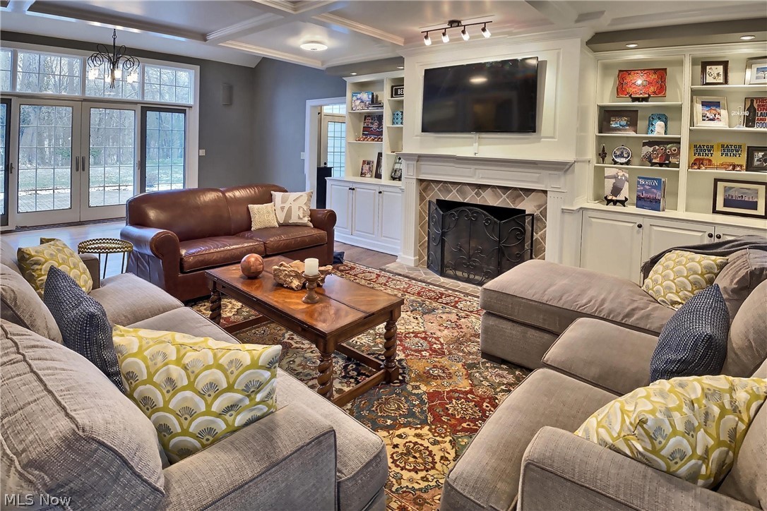 624 Falls Road Chagrin Falls, OH 44022 - Photo 8 of 35 Gallery Image 8