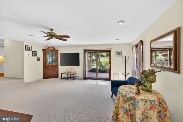$750,000 | 1135 Myrtle Road, Walnutport, PA 18088