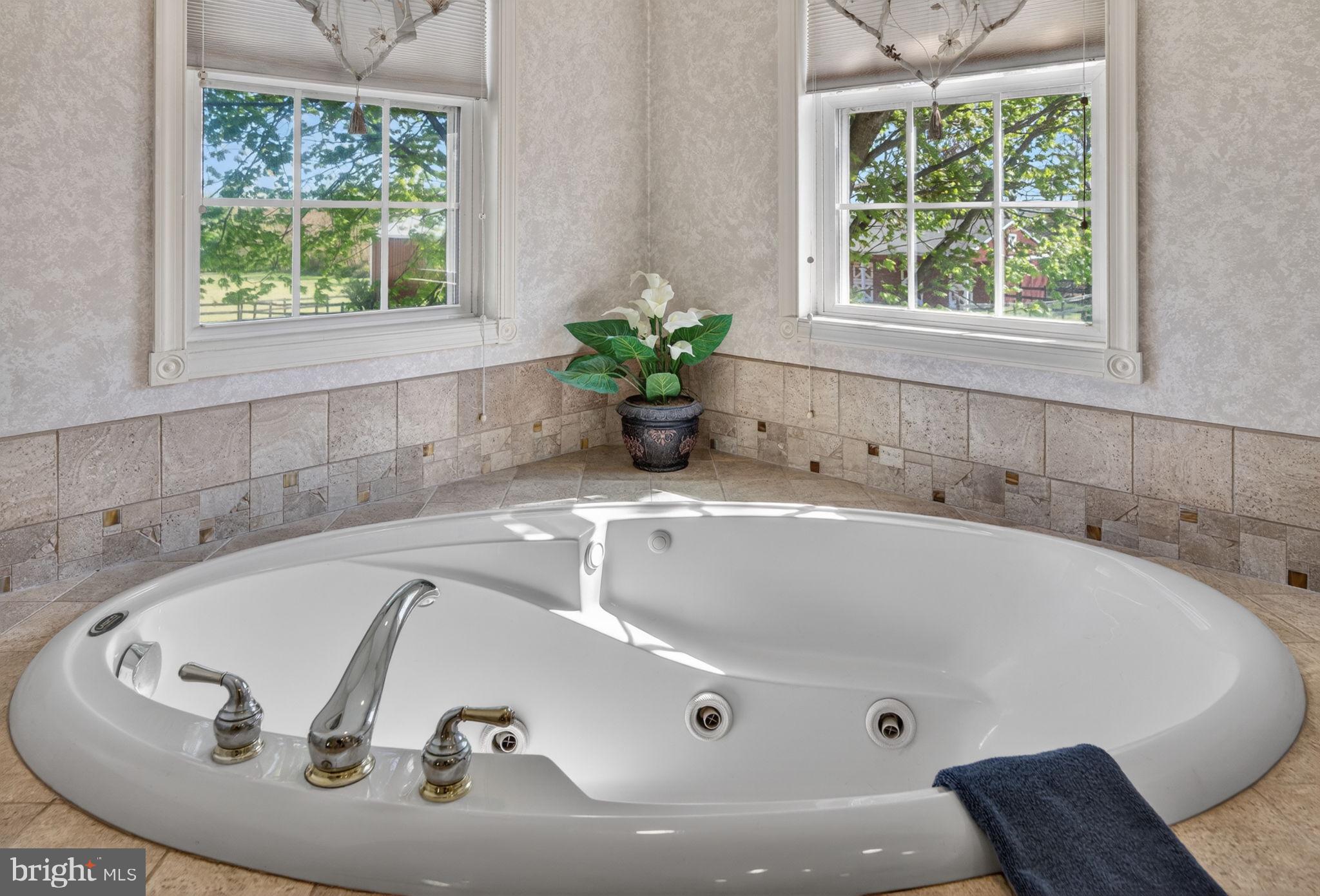 1135 Myrtle Road Walnutport, PA 18088 - Photo 33 of 68
