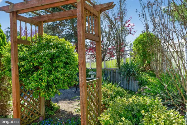 $750,000 | 1135 Myrtle Road, Walnutport, PA 18088