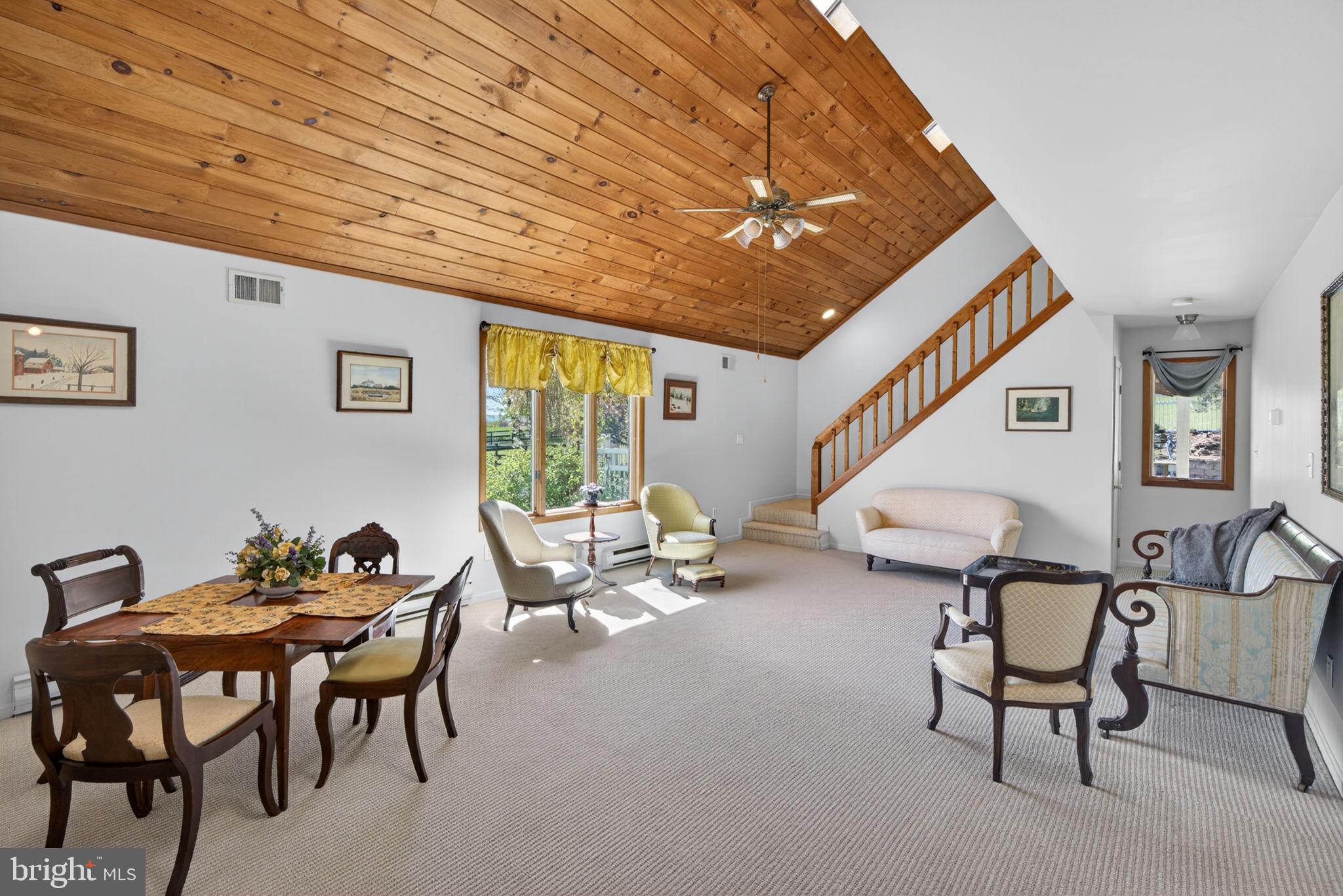 1135 Myrtle Road Walnutport, PA 18088 - Photo 6 of 68