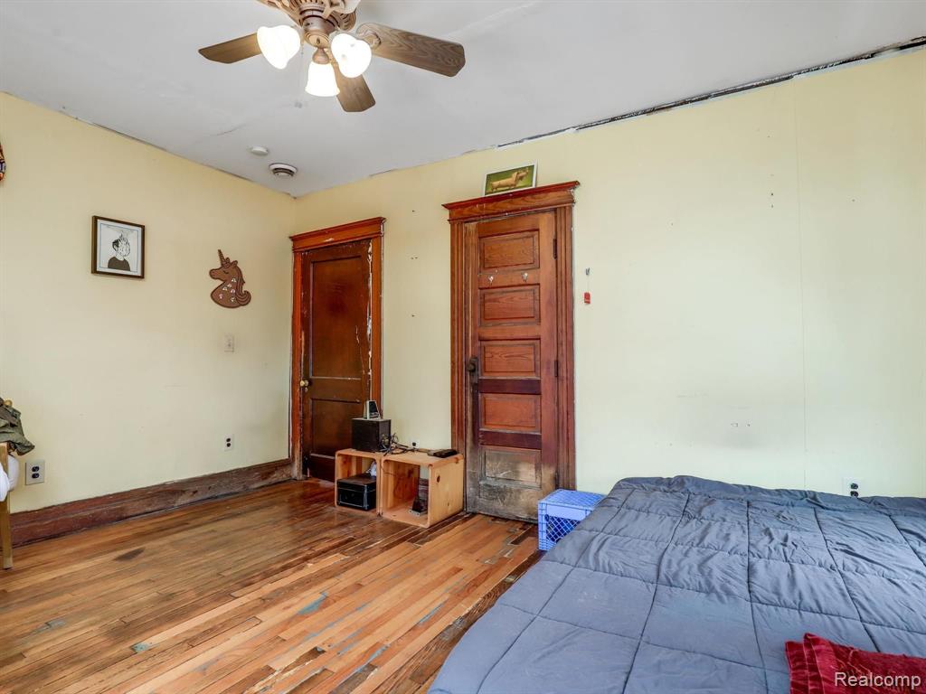 899 Webb Street Detroit, MI 48202 - Photo 21 of 40