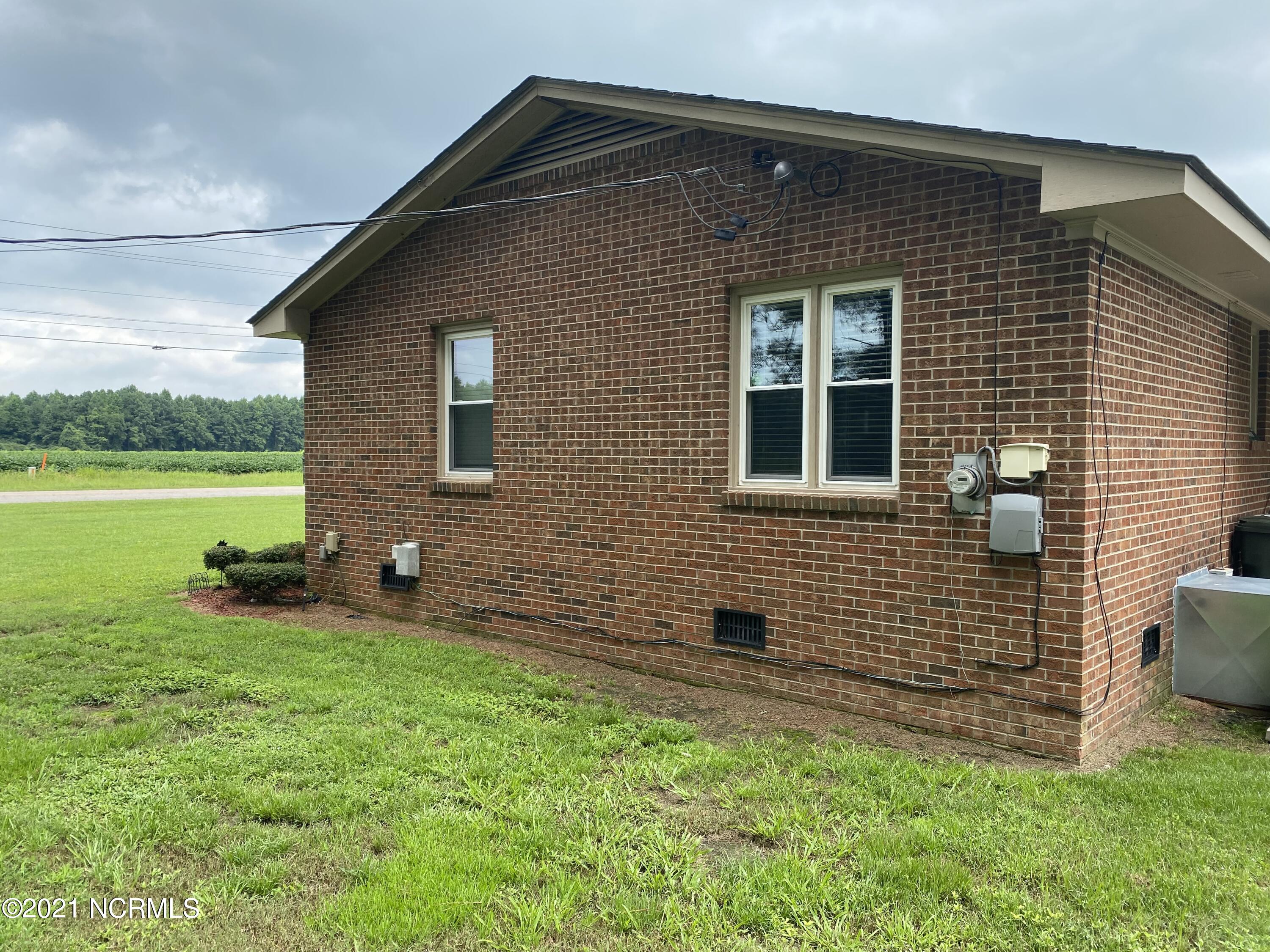 4456 Rosebud Church Road Wilson, NC 27893 - Photo 3 of 16 809AB685-9A50-4E1B-8336-5E9DF56A0BB7