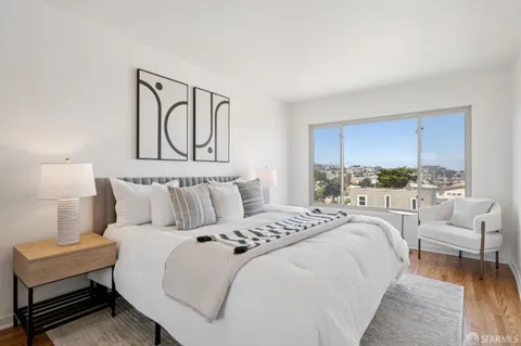 $998,000 | 423 Lakeview Avenue, San Francisco, CA 94112