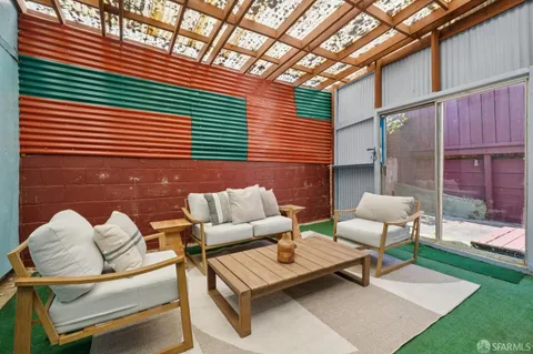 $998,000 | 423 Lakeview Avenue, San Francisco, CA 94112