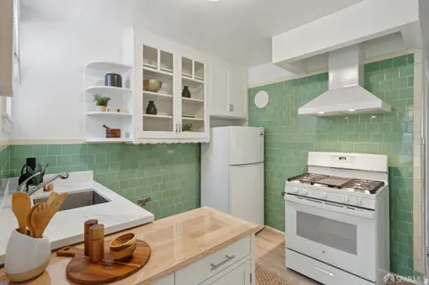 $998,000 | 423 Lakeview Avenue, San Francisco, CA 94112