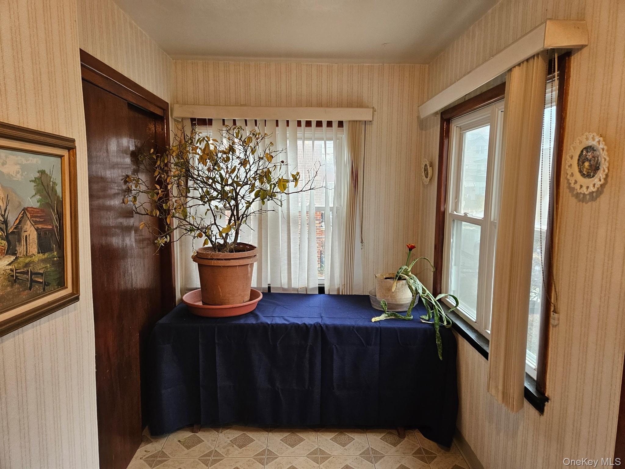 4759 Matilda Avenue, Unit 2 Bronx, NY 10470 - Photo 2 of 10 a bedroom with a bed and a window