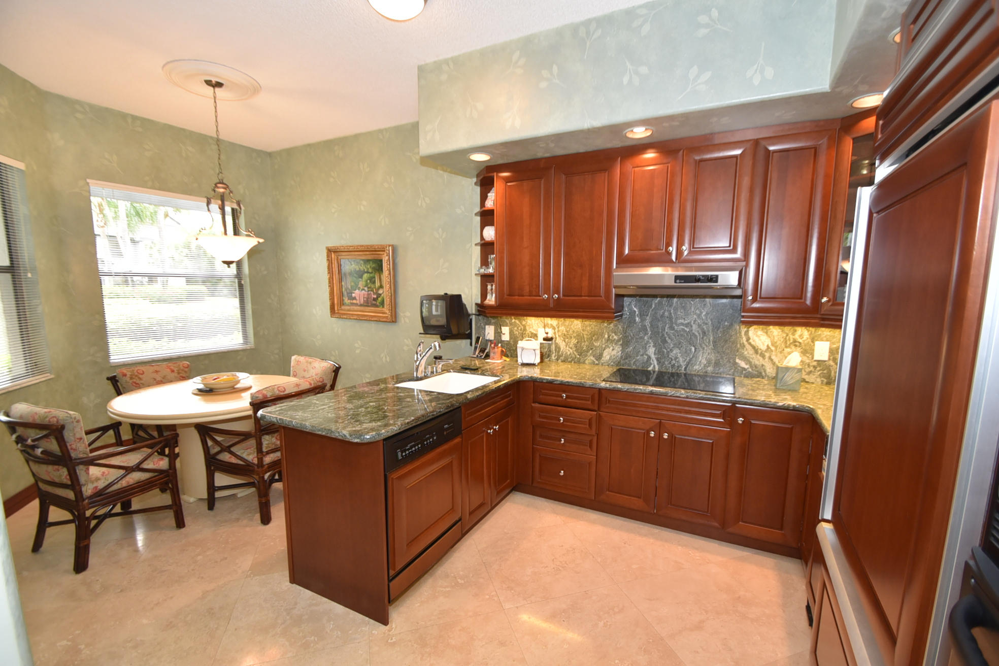 21175 Clubside Drive, Unit D Boca Raton, FL 33434 - Photo 16 of 42 DSC_2538