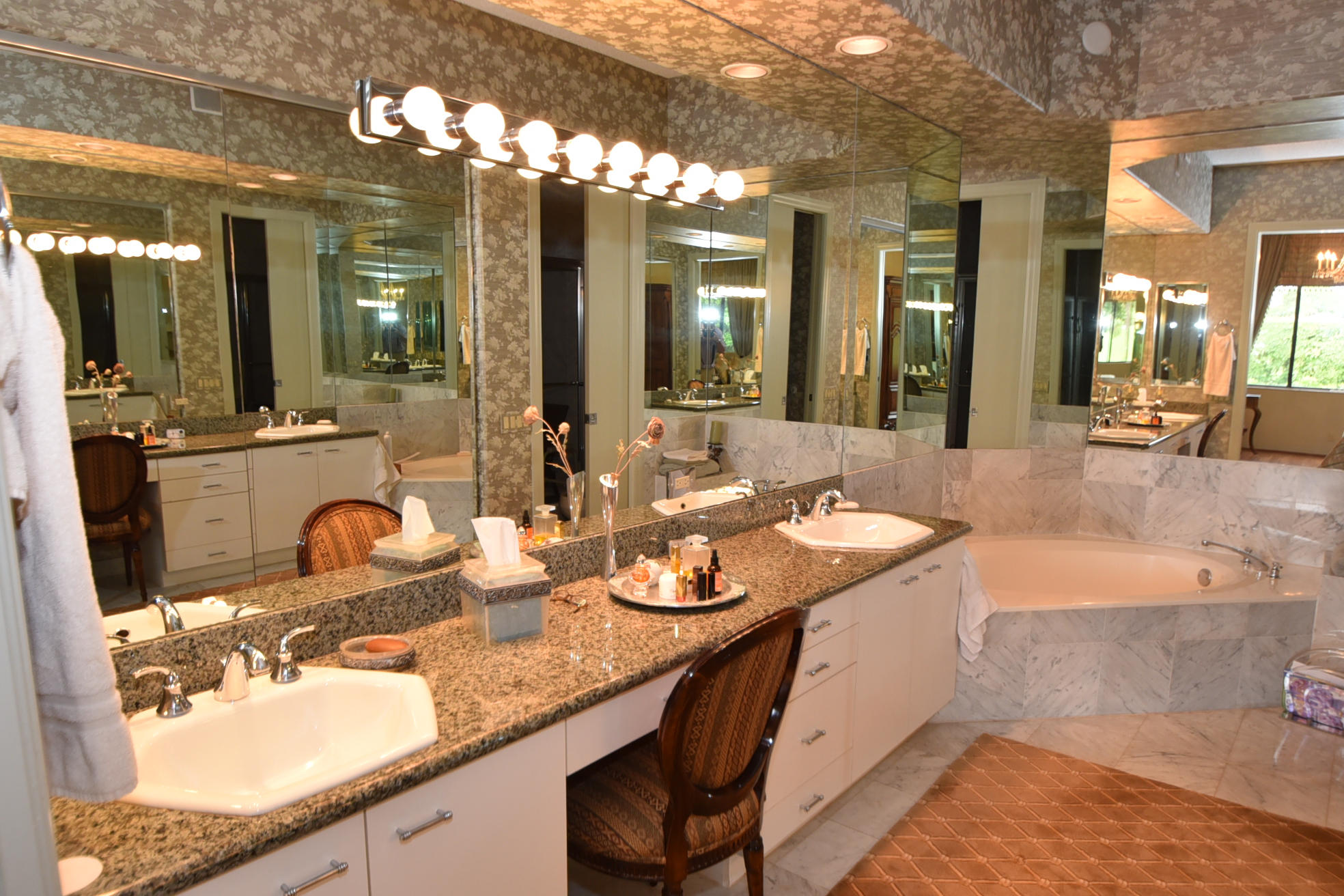 21175 Clubside Drive, Unit D Boca Raton, FL 33434 - Photo 21 of 42 DSC_2546