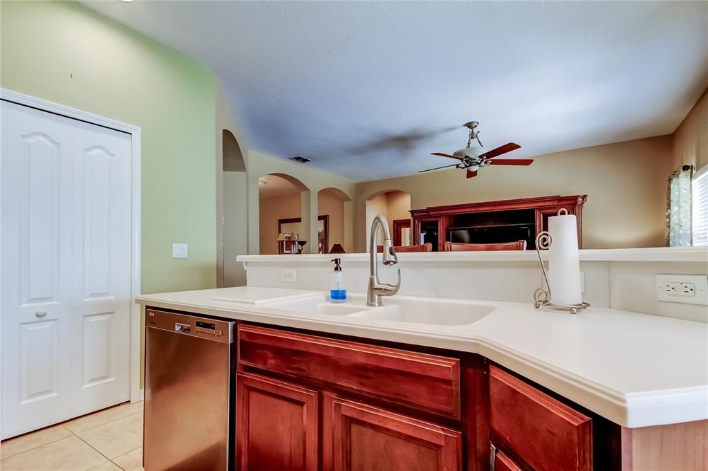 11414 Crisfield Place New Port Richey, FL 34654 - Photo 14 of 48