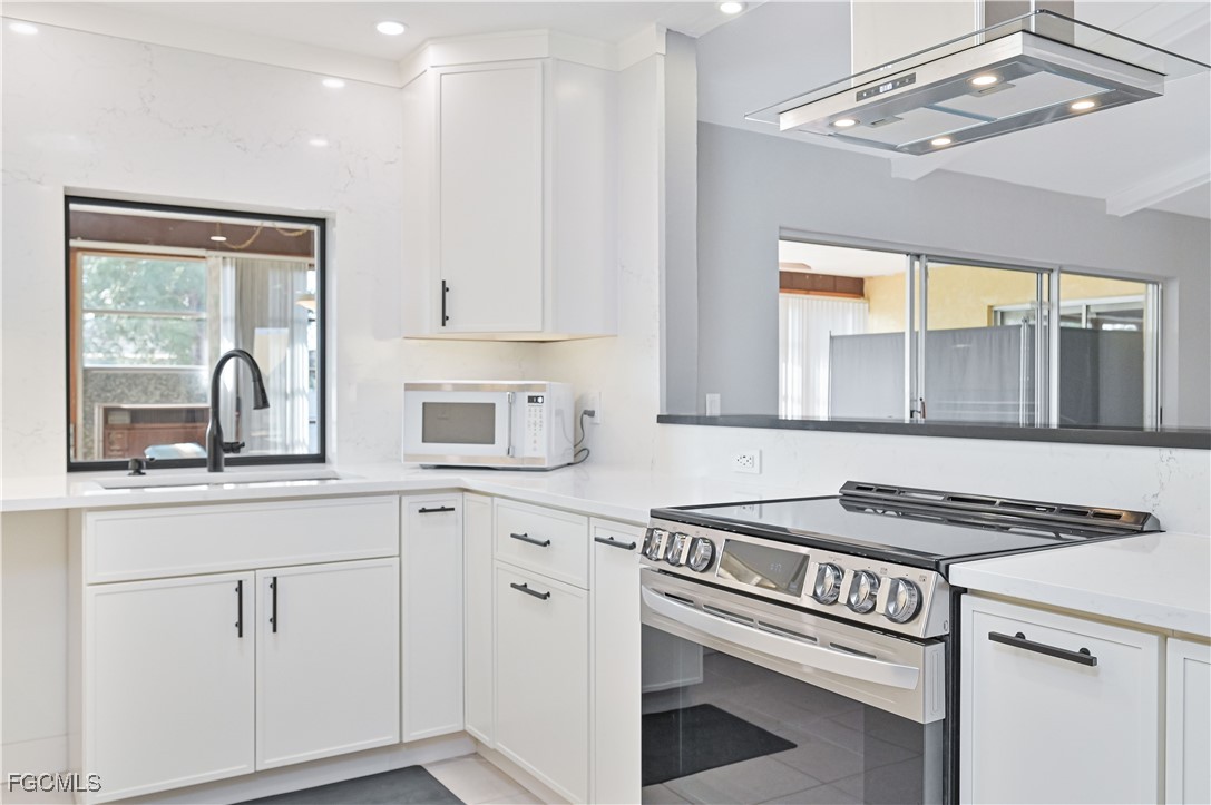 19108 Coconut Road Fort Myers, FL 33967 - Photo 11 of 32