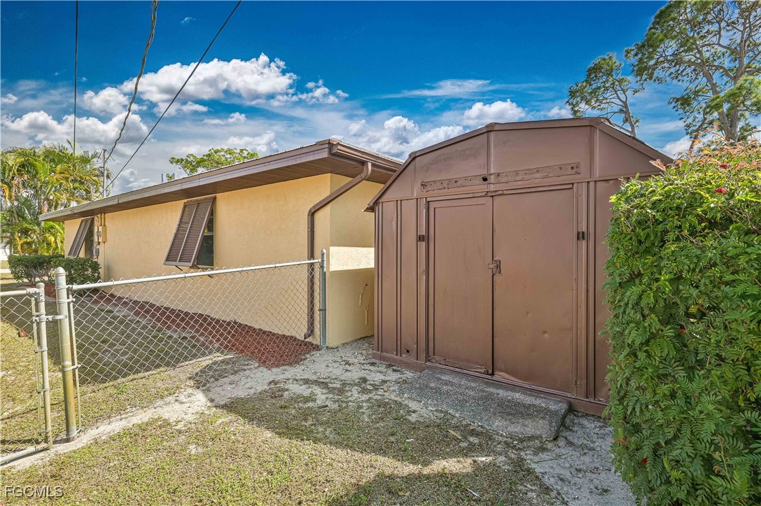 19108 Coconut Road Fort Myers, FL 33967 - Photo 27 of 32