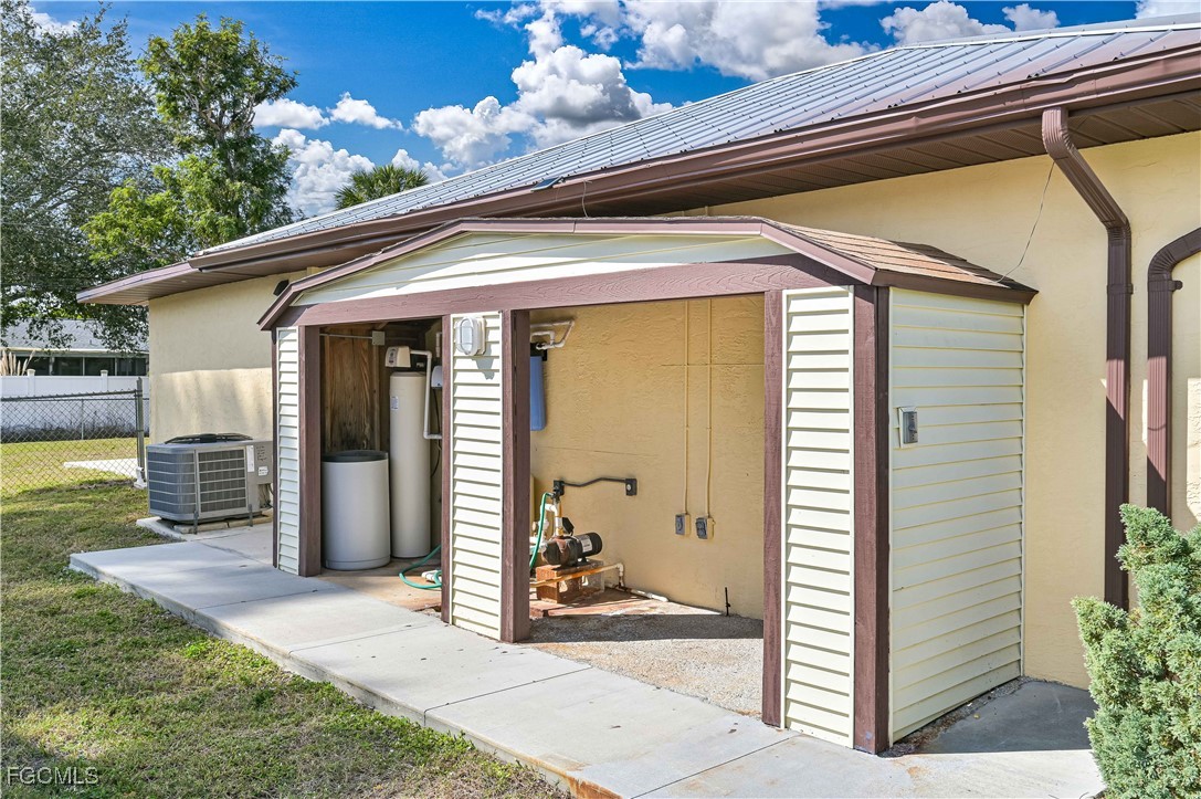 19108 Coconut Road Fort Myers, FL 33967 - Photo 30 of 32