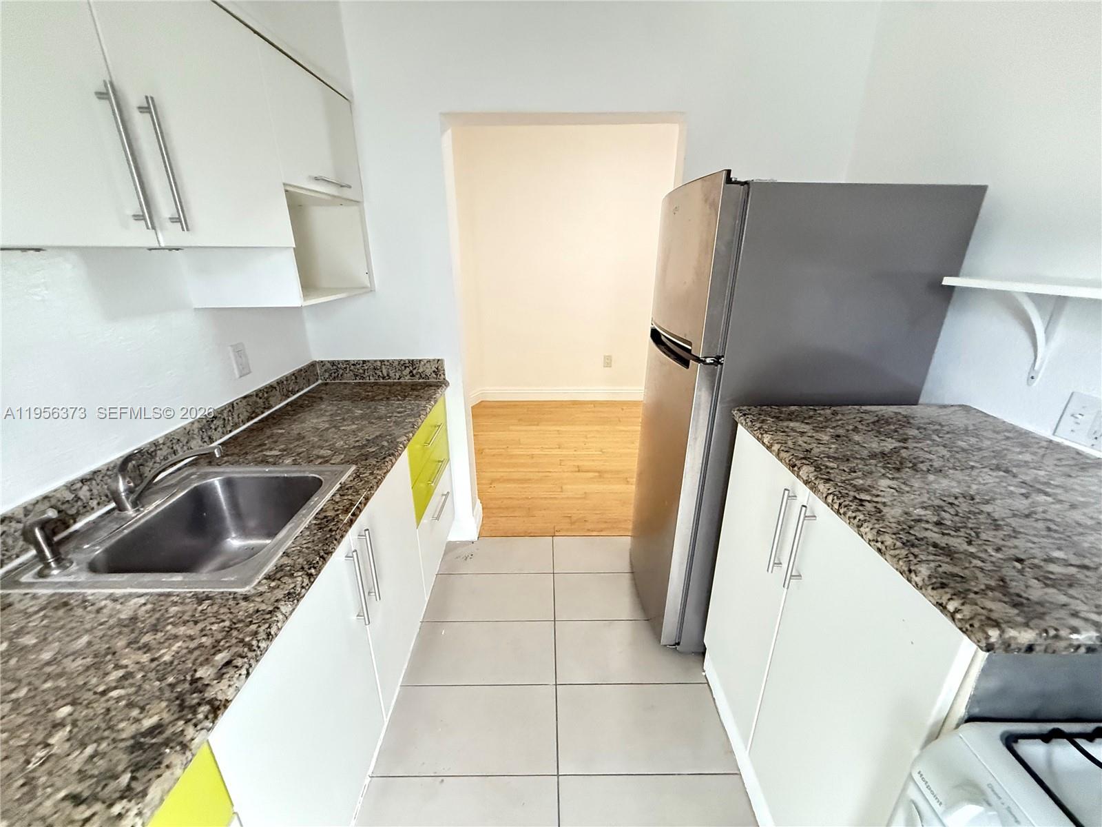 6930 Rue Vendome, Unit 3 Miami Beach, FL 33141 - Photo 8 of 14