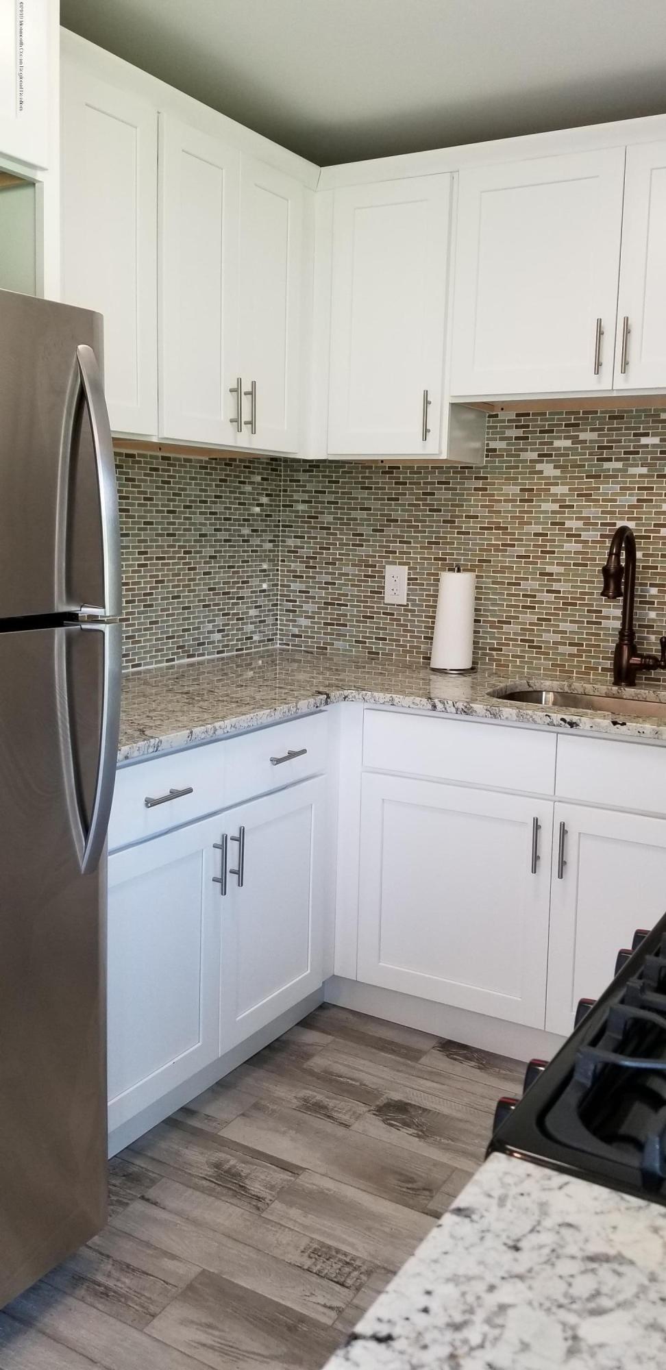 10 Haven Drive, Unit D Matawan, NJ 07747 - Photo 5 of 12 20190517_154114