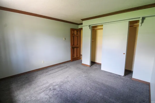 16412 Gordon Lane, Leo, IN 46765