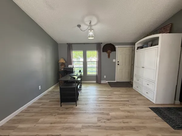 $180,000 | 102 South Morgan Street, Odell, IL 60460
