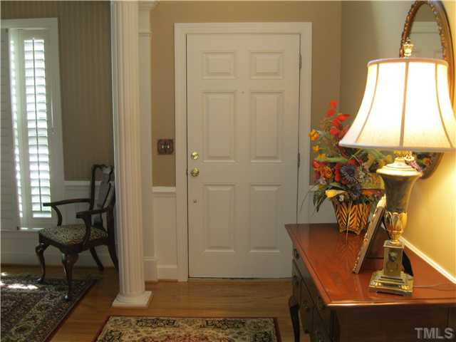 3914 Center Creek Circle Raleigh, NC 27612 - Photo 6 of 25 Foyer